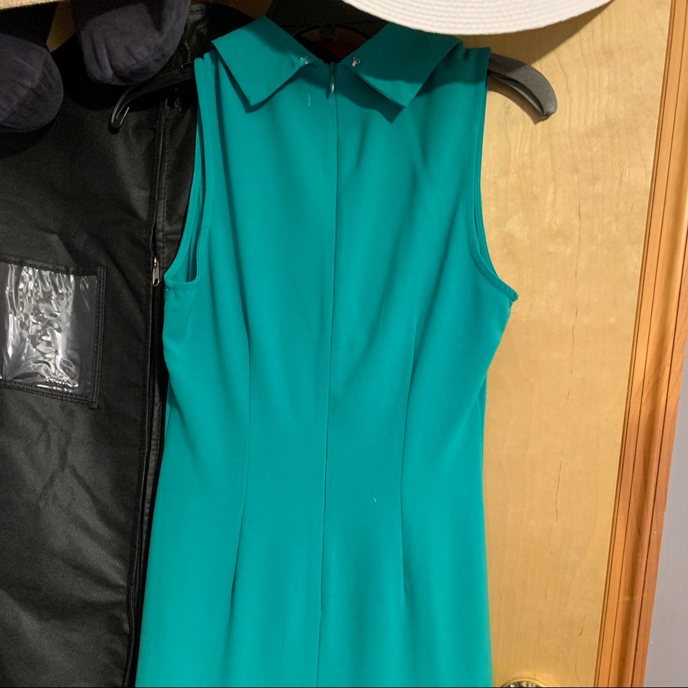 Green mini ruffled dress - Picture 6 of 7